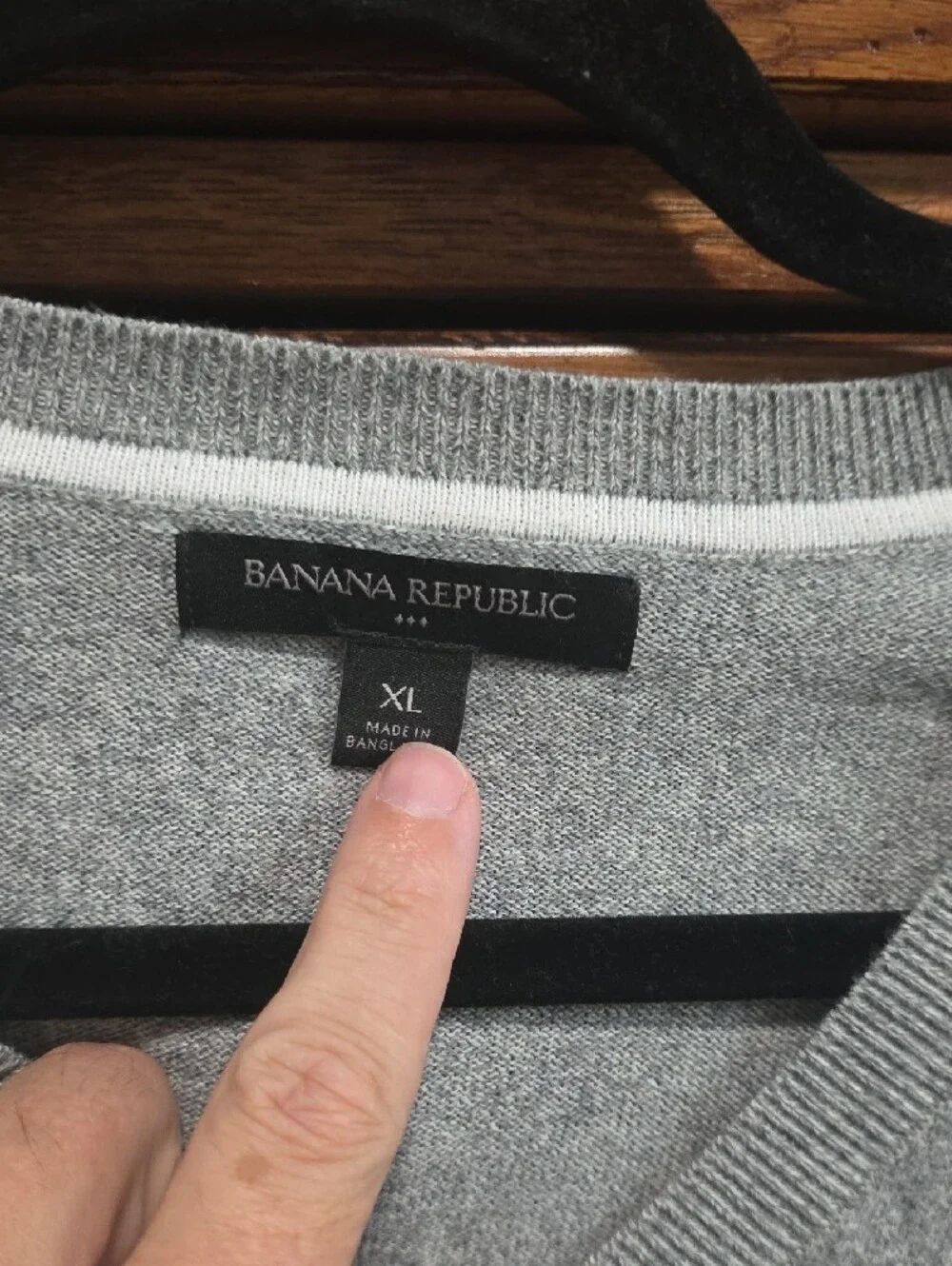 Banana Republic Gray Men's V-Neck Sweater